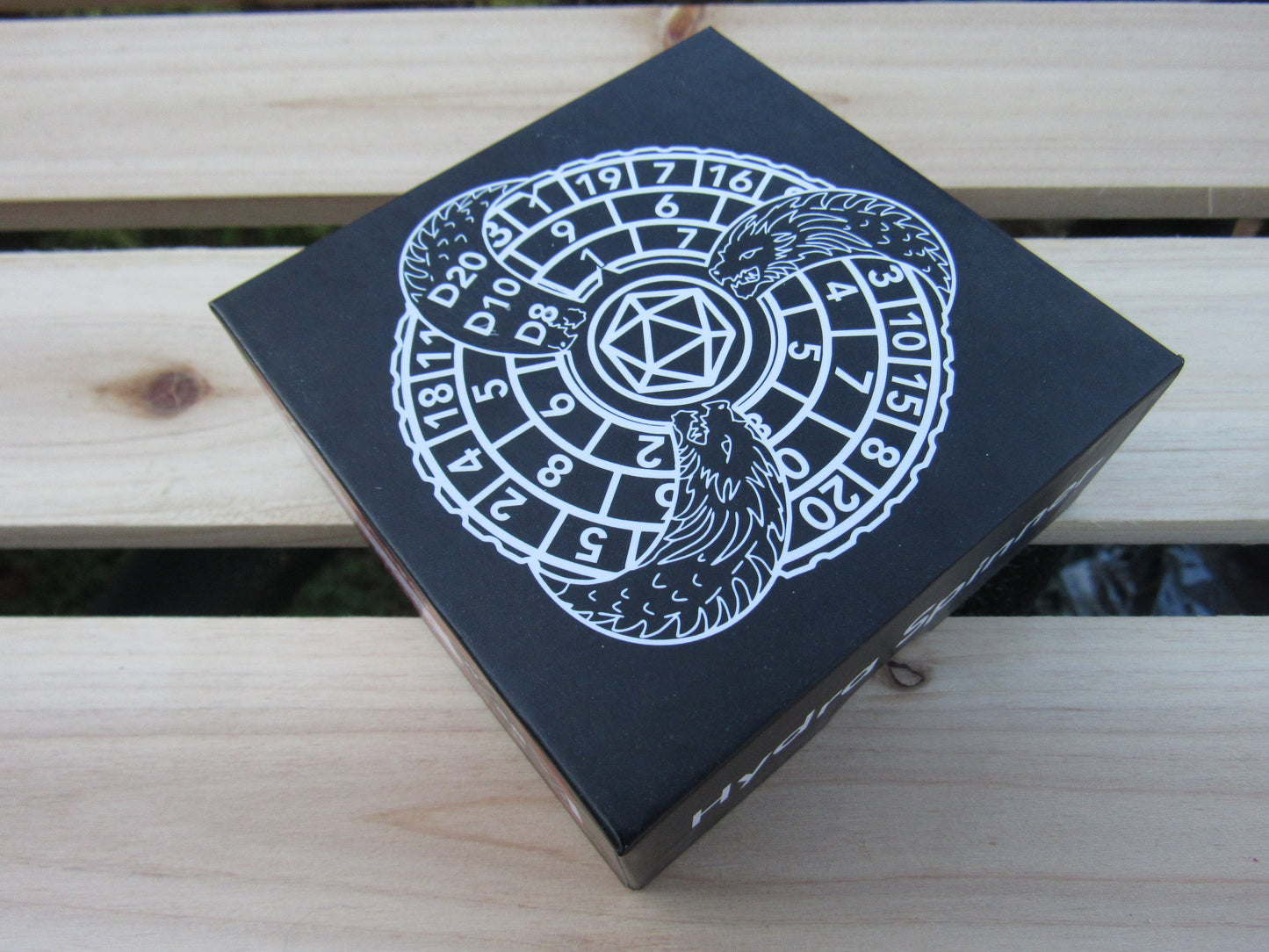 Hydra Spinner - Gunmetal and White
