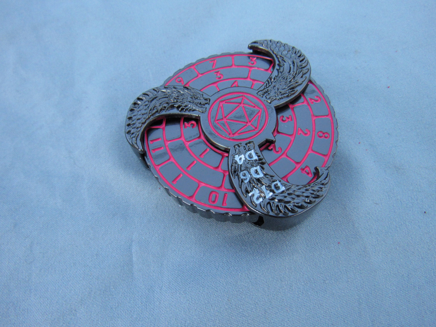 Hydra Spinner - Gunmetal and Pink
