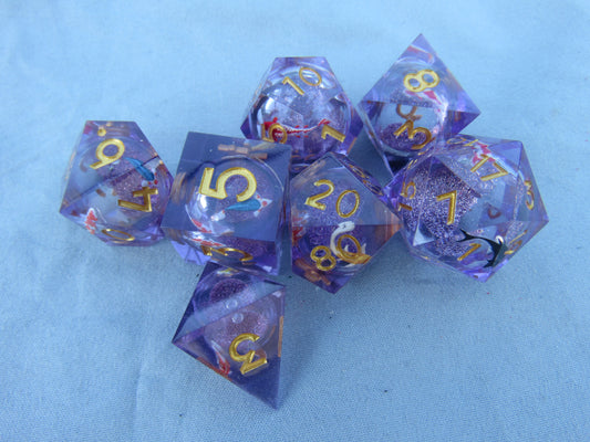 Purple Koi Fish Liquid Core Sharp Resin Dice