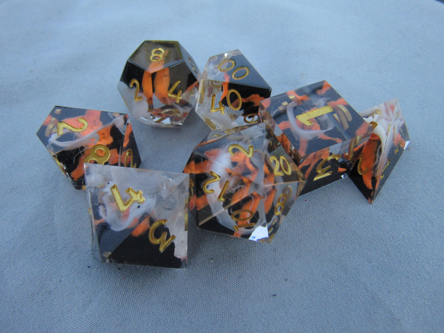 Volcano Sharp Resin Dice