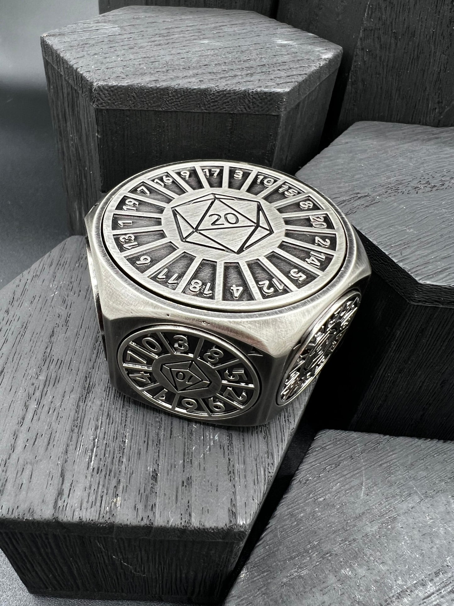 Encounter Spinner - Antique Silver