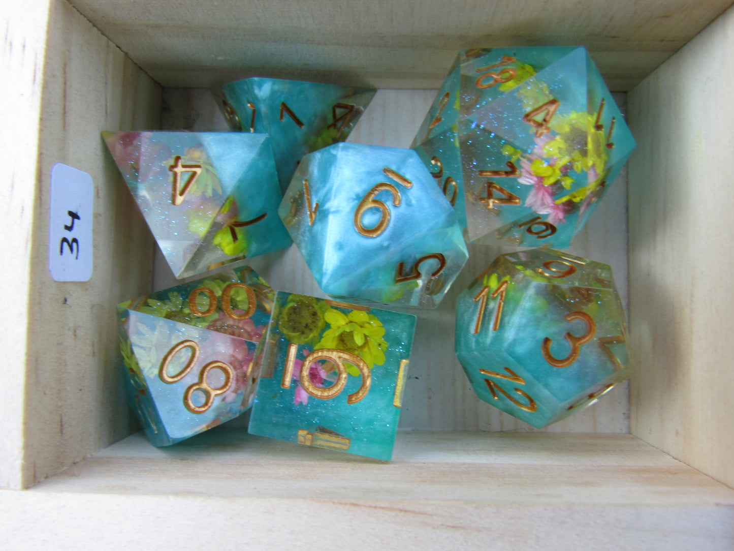 Blue and Yellow Floral Sharp Resin Dice