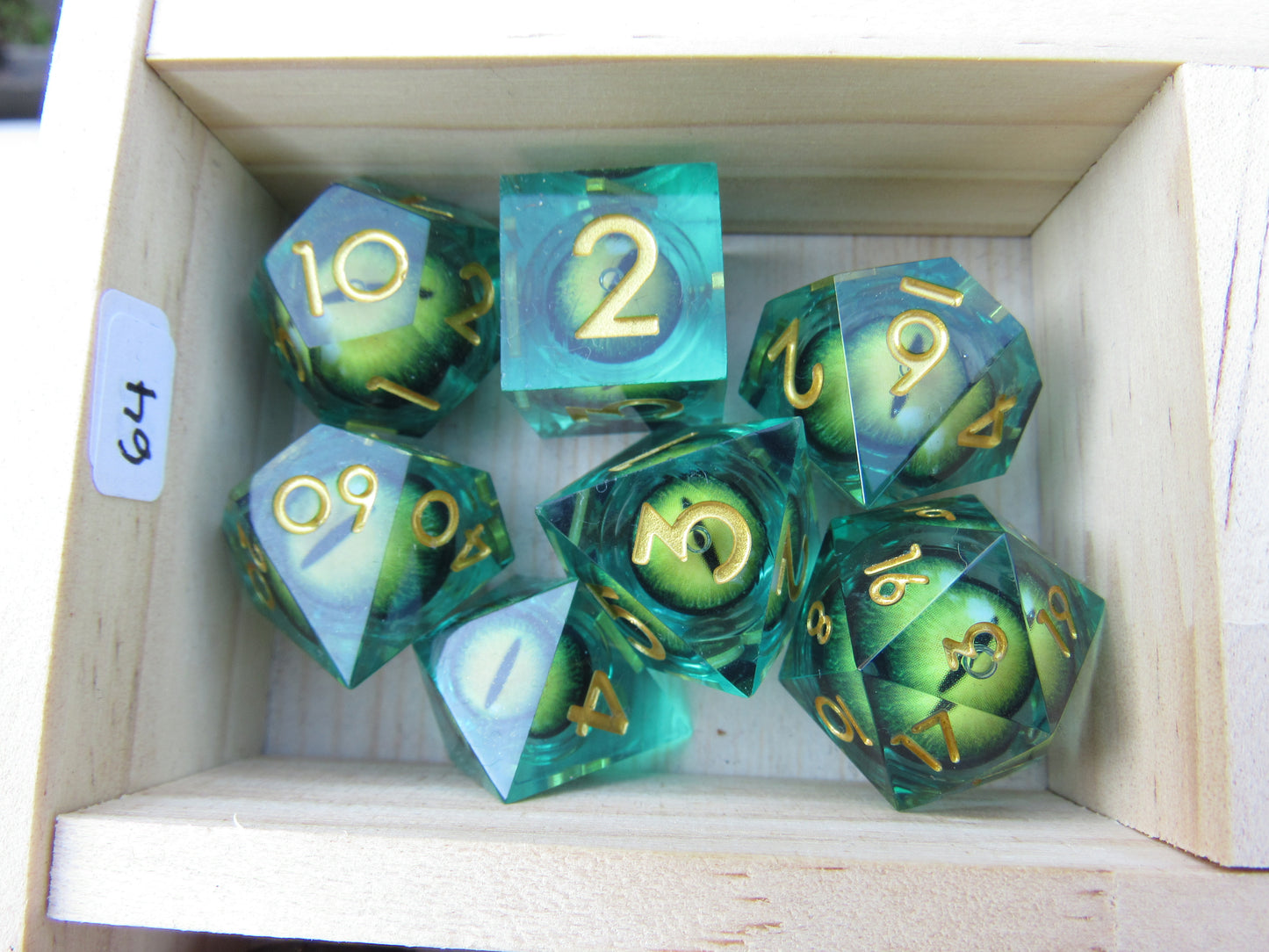 Green Eyeball Liquid Core Sharp Resin Dice