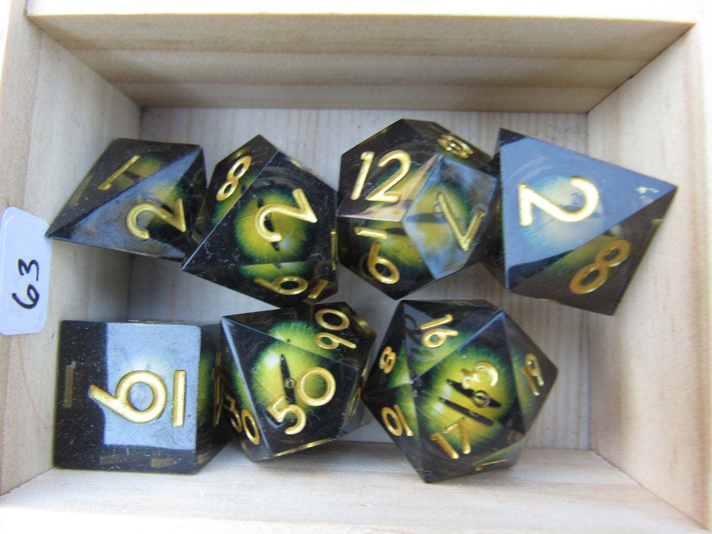 Dark Green Eyeball Liquid Core Sharp Resin Dice