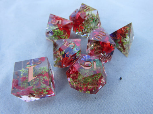 Red and Green Floral Sharp Resin Dice