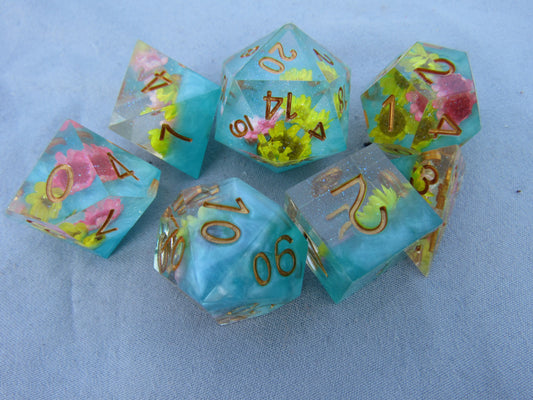 Blue and Yellow Floral Sharp Resin Dice