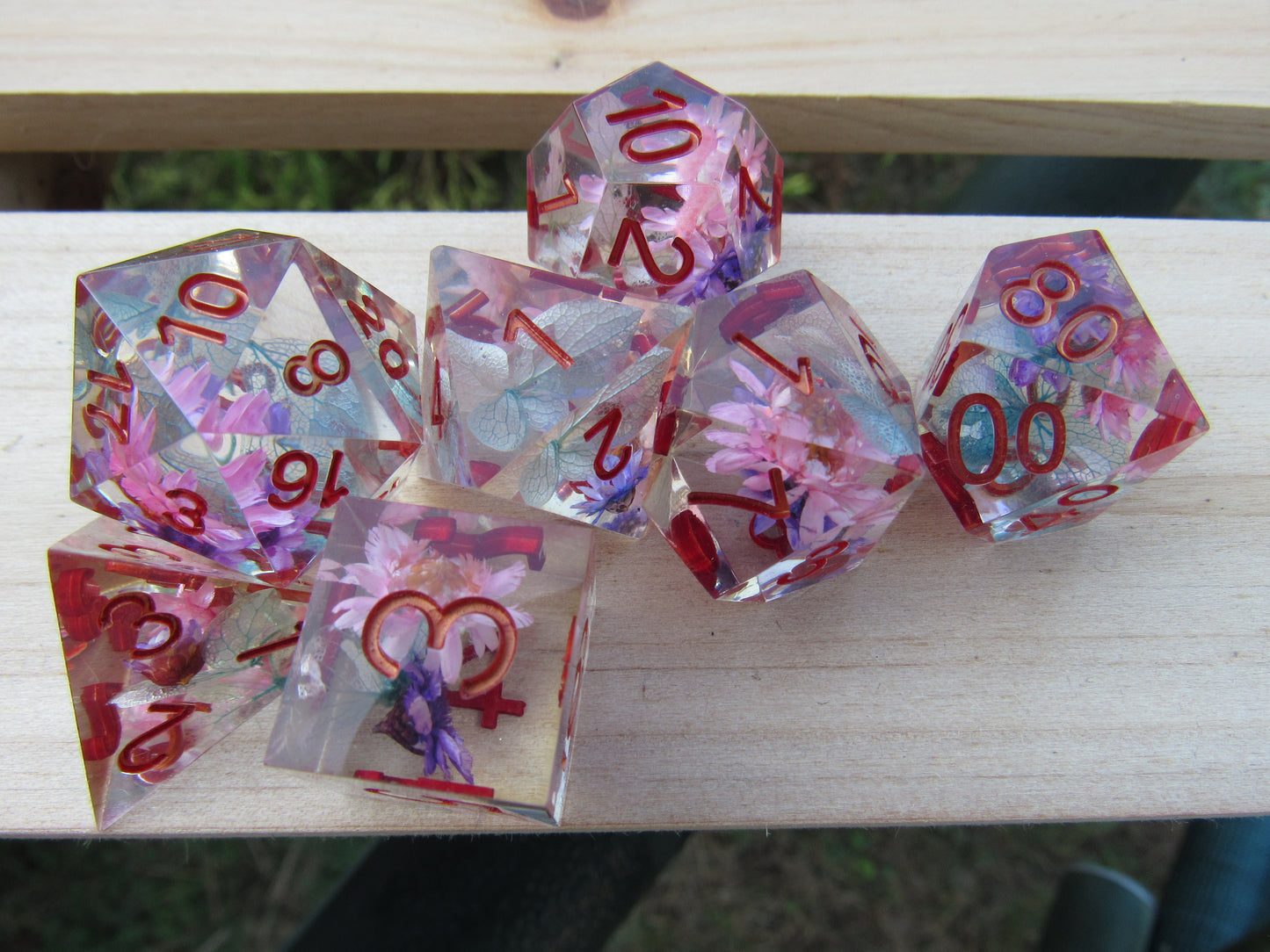 Pink Floral Sharp Resin Dice