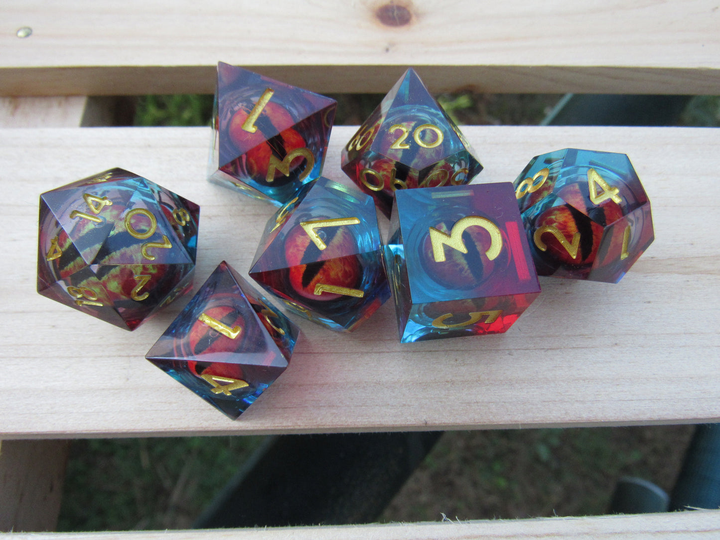 Red and Blue Eyeball Liquid Core Sharp Resin Dice