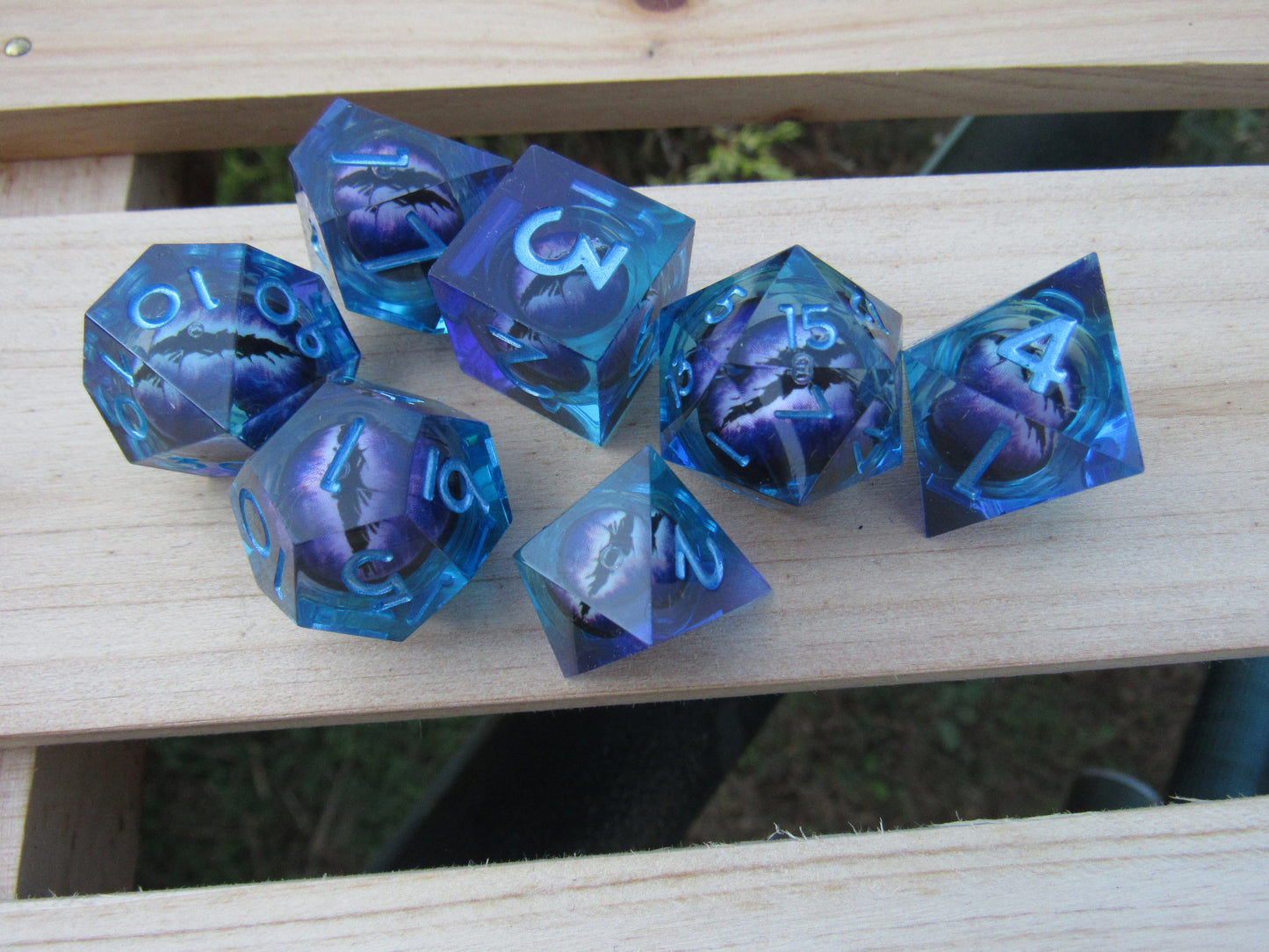 Blue and Purple Eyeball Liquid Core Sharp Resin Dice