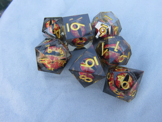 Red Eyeball Liquid Core Sharp Resin Dice