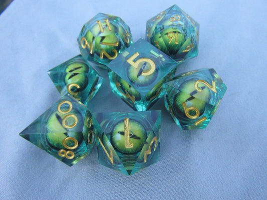 Green Eyeball Liquid Core Sharp Resin Dice