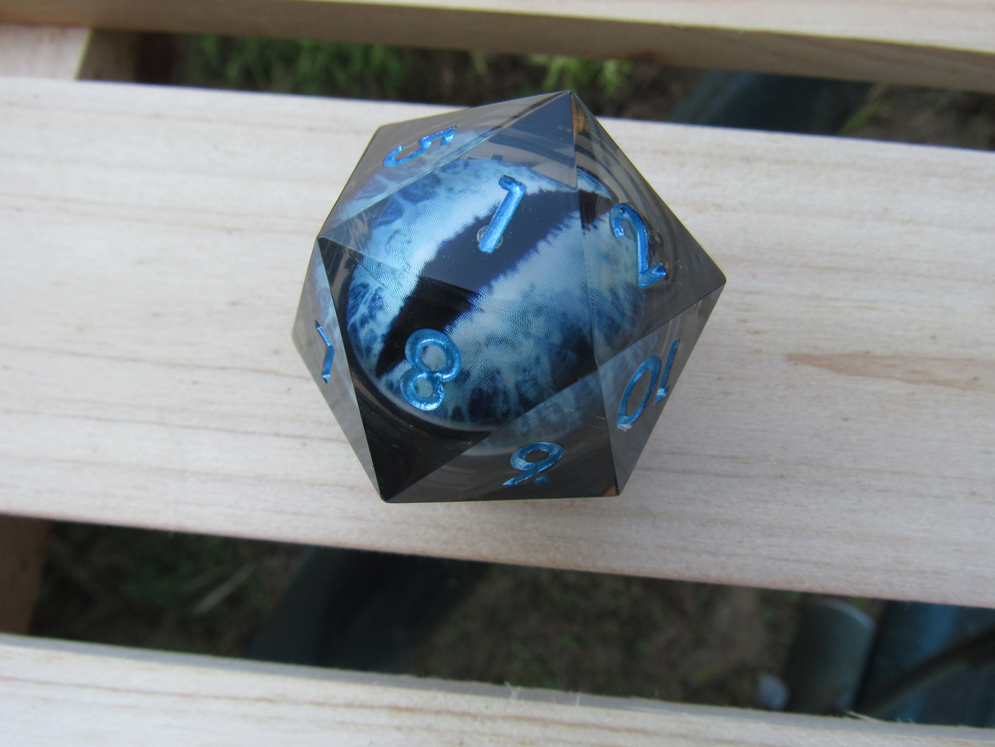 Blue Dragon Eye Liquid Core Large Spindown D20