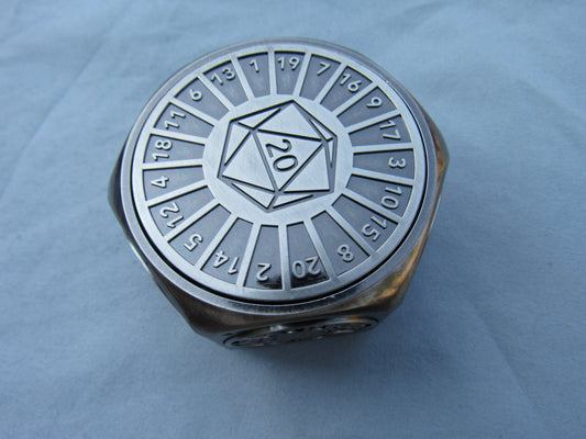 Encounter Spinner - Antique Silver