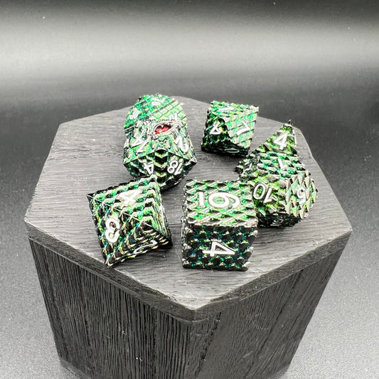Green Glitter Dragon Scale Dice