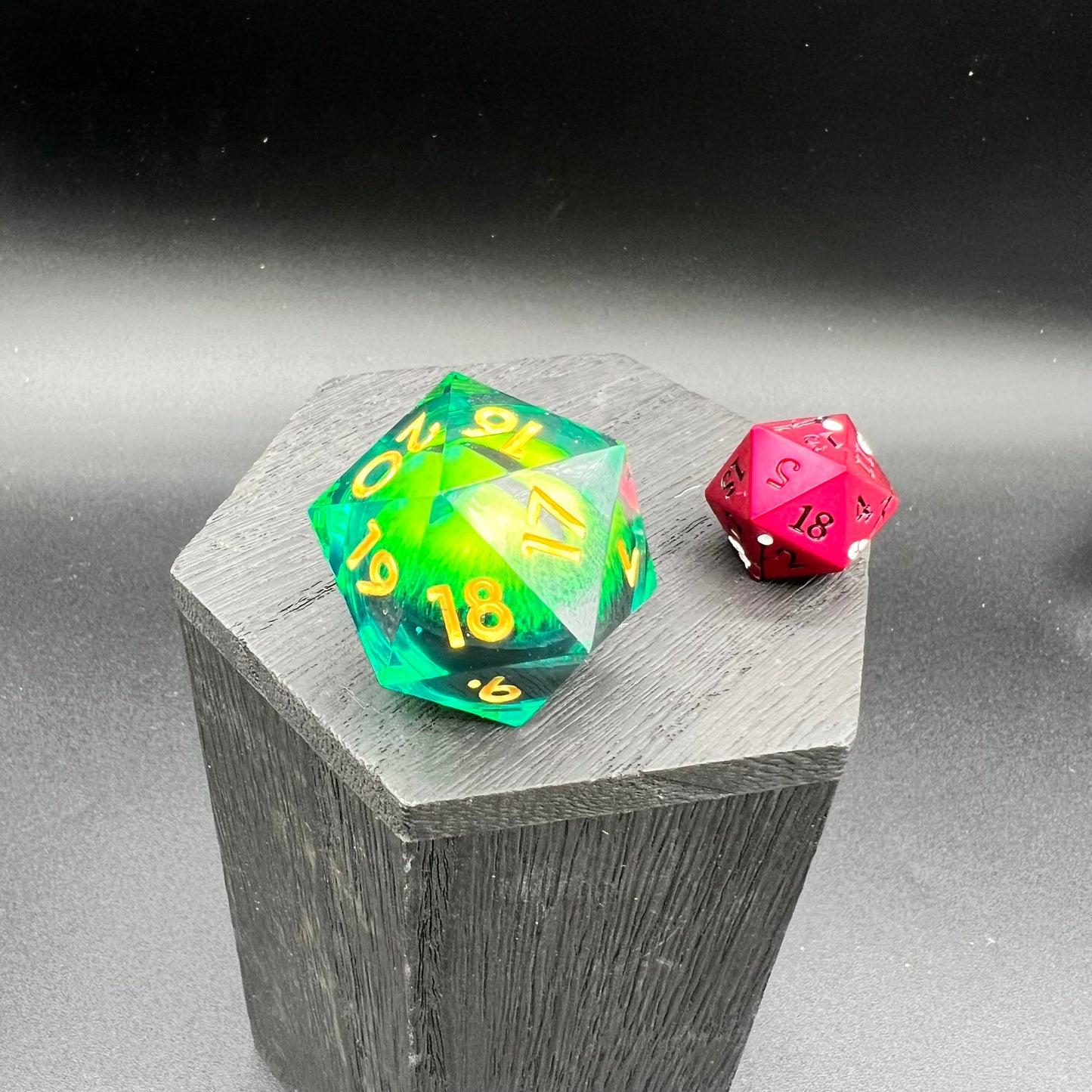 Green Dragon Eye Liquid Core Large Spindown D20