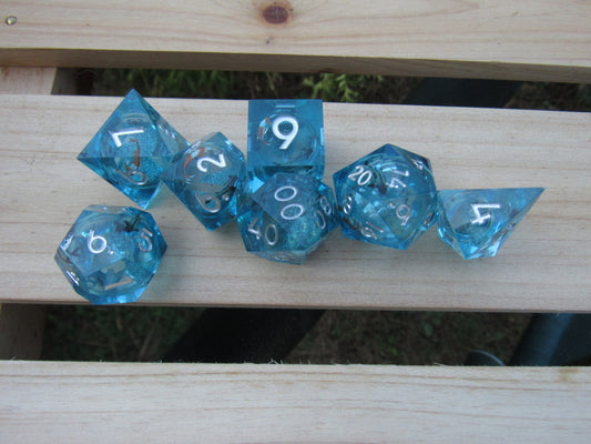 Blue Koi Fish Liquid Core Sharp Resin Dice