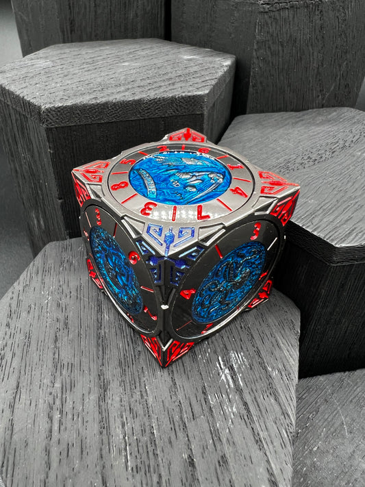 Cube Spinner - Blue and Red