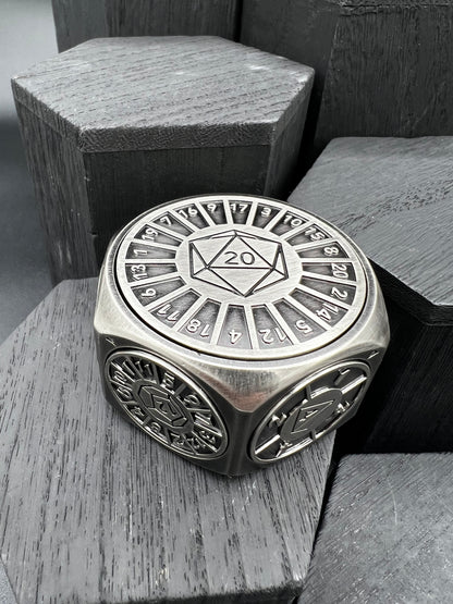 Encounter Spinner - Antique Silver