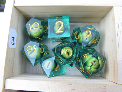 Green Eyeball Liquid Core Sharp Resin Dice