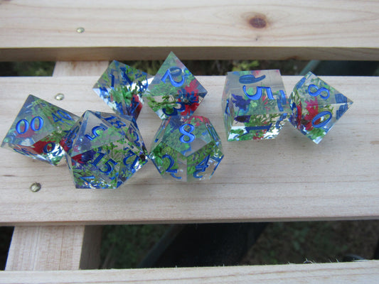 Blue and Red Floral Sharp Resin Dice