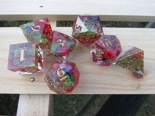 Red and Green Floral Sharp Resin Dice