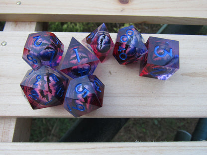 Red and Purple Eyeball Liquid Core Sharp Resin Dice