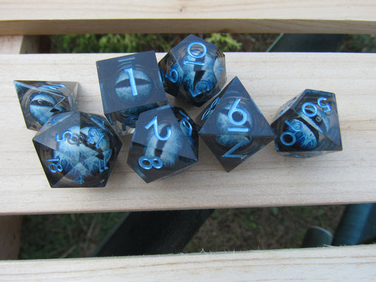 Blue Eyeball Liquid Core Sharp Resin Dice