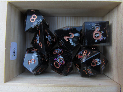 Skull Sharp Resin Dice