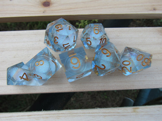 Pale Grey Liquid Core Sharp Resin Dice