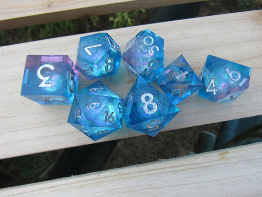 Blue Liquid Core Sharp Resin Dice