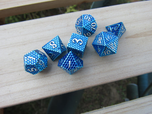 Blue and Silver Mini Dragon Scale Dice