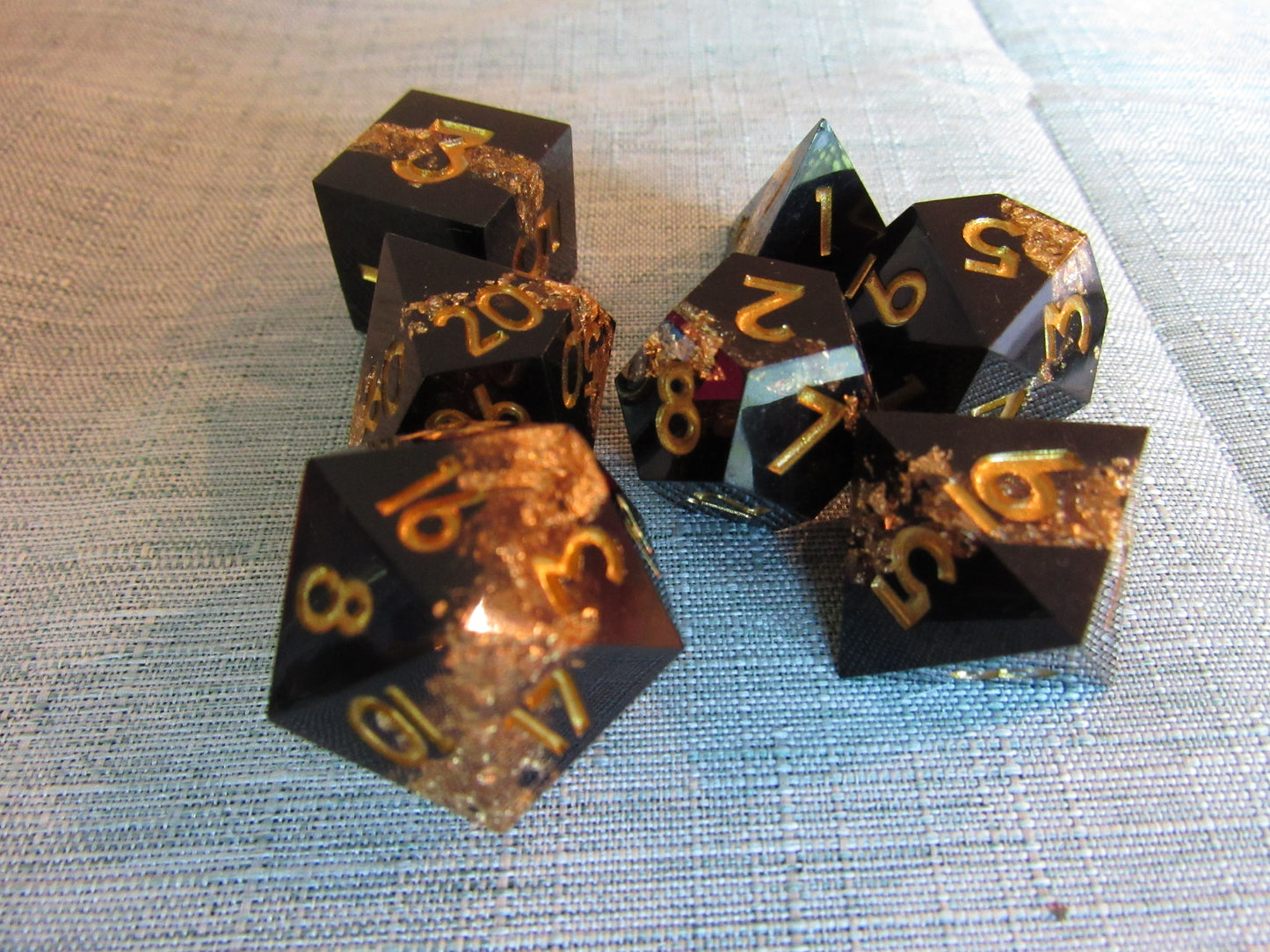 Glitter Color Band Sharp Resin Dice Set