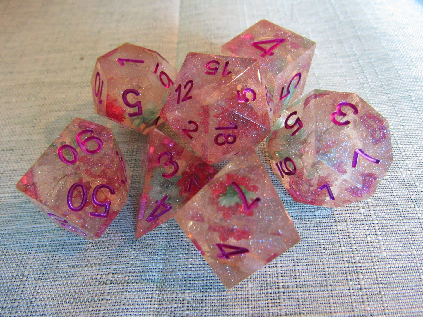 Floral Sharp Resin Dice Set