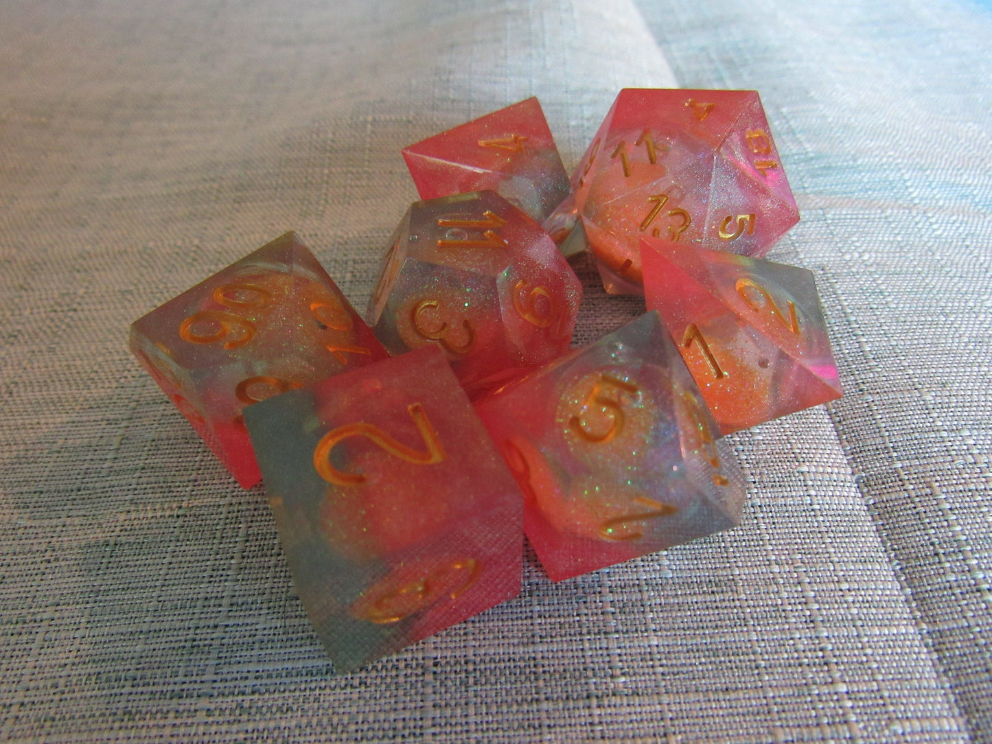 Liquid Core Sharp Resin Dice Set