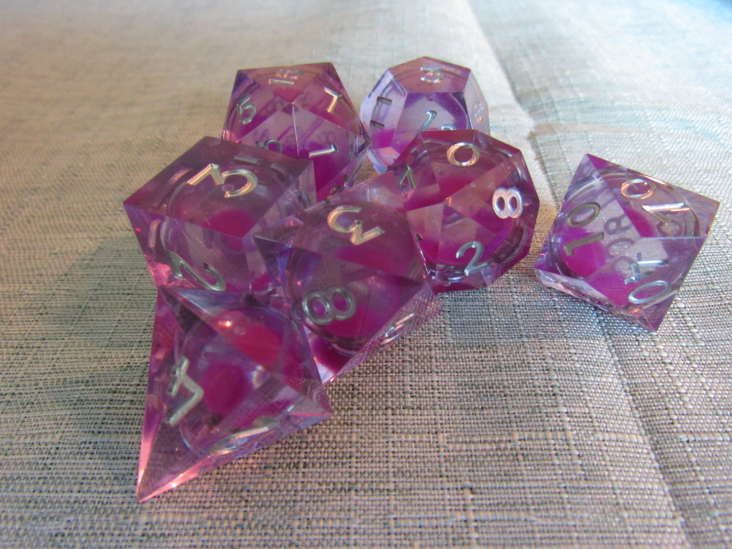 Liquid Core Sharp Resin Dice Set