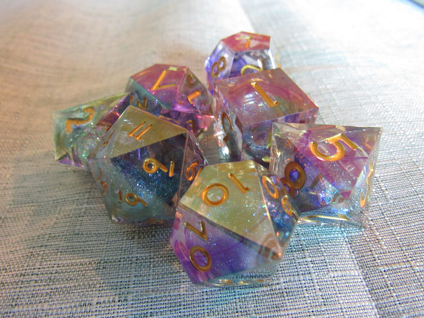Liquid Core Sharp Resin Dice Set