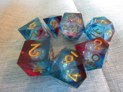 Liquid Core Sharp Resin Dice Set