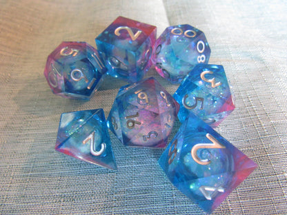 Liquid Core Sharp Resin Dice Set