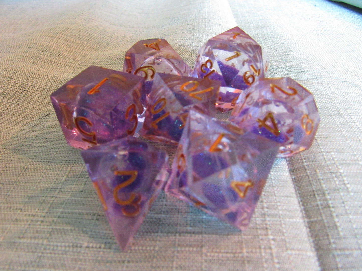 Liquid Core Sharp Resin Dice Set