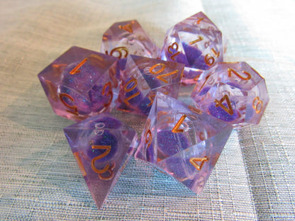 Liquid Core Sharp Resin Dice Set
