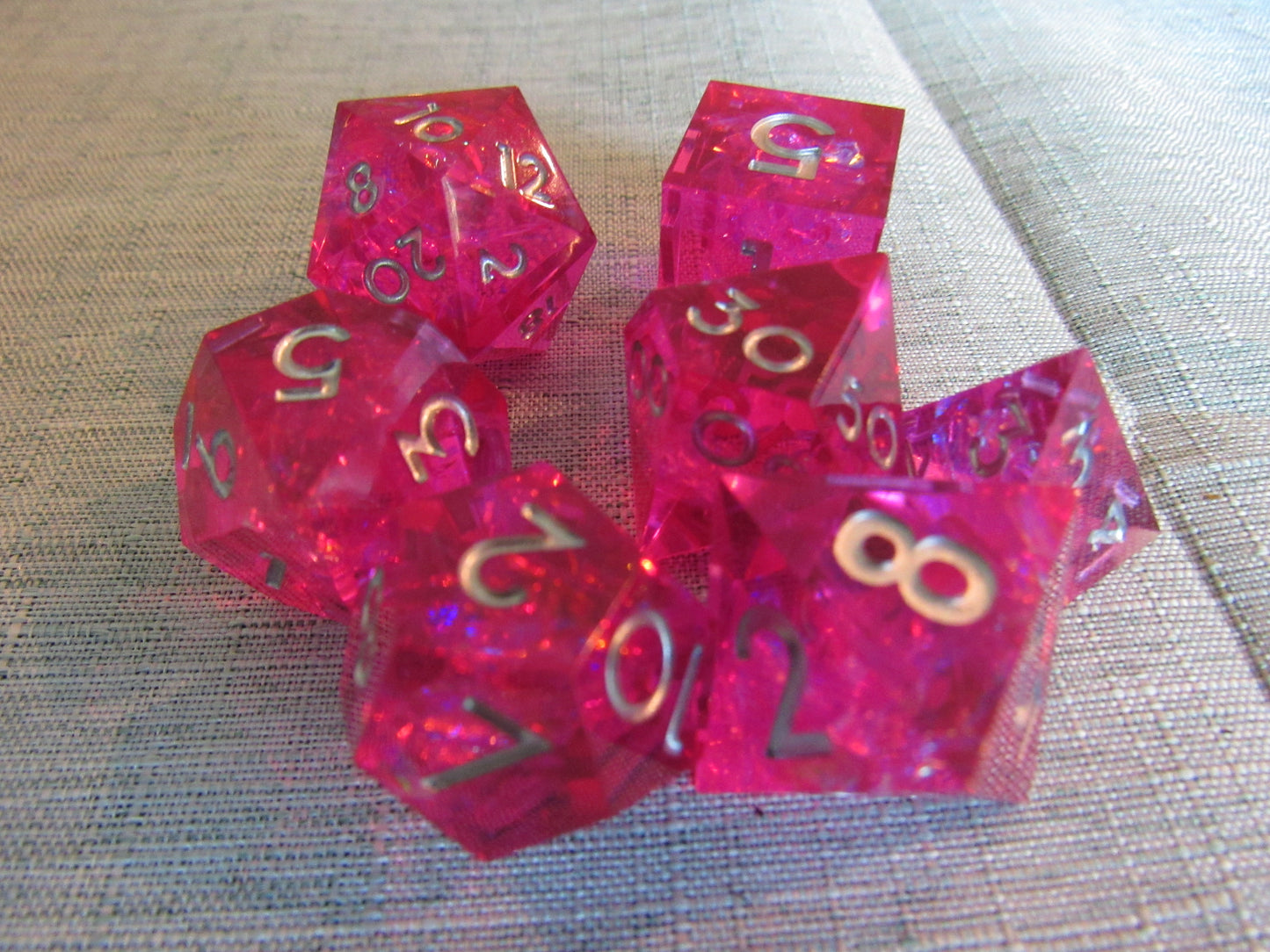Classic Sharp Resin Dice Set
