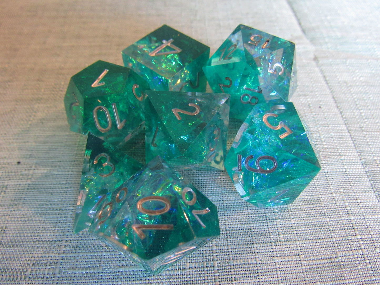 Classic Sharp Resin Dice Set