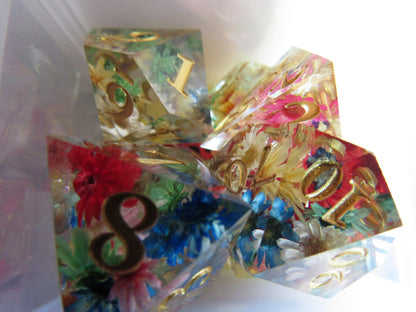 Floral Sharp Resin Dice Set