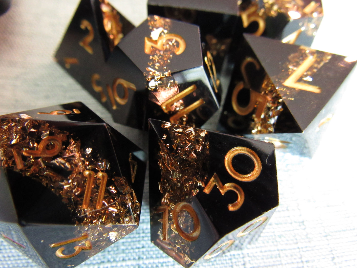 Glitter Color Band Sharp Resin Dice Set