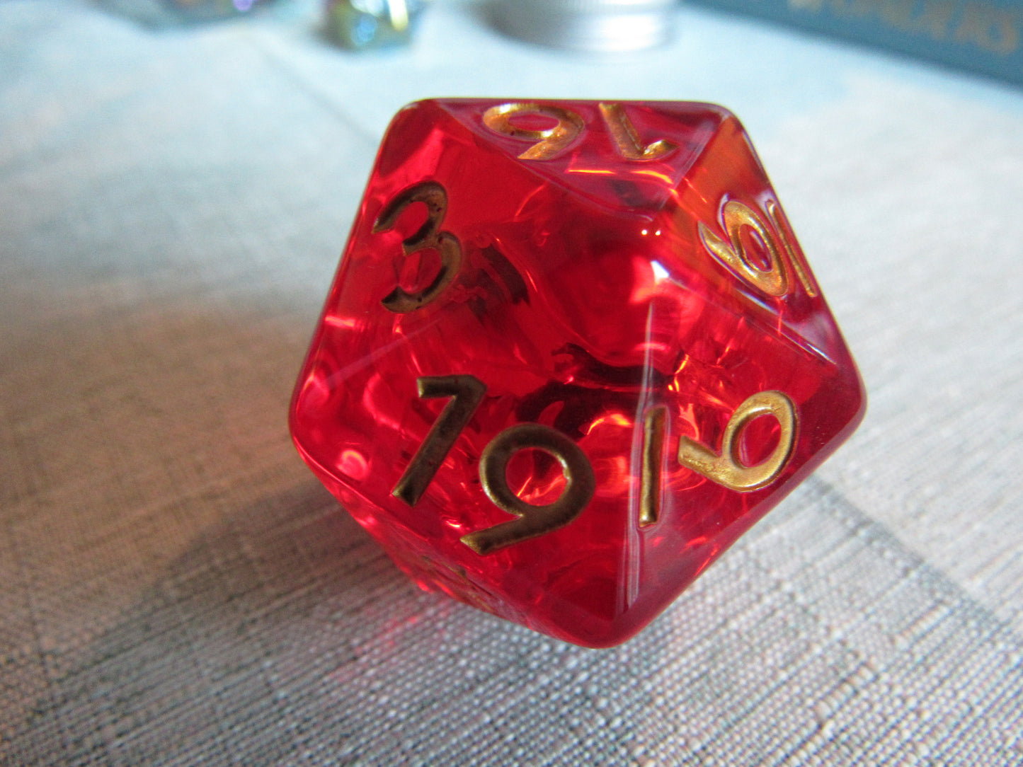 Rounded Resin D20 (Large - 33mm)