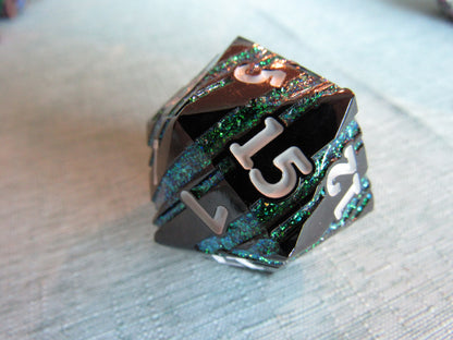 Stripe D20 (Large - 33mm)