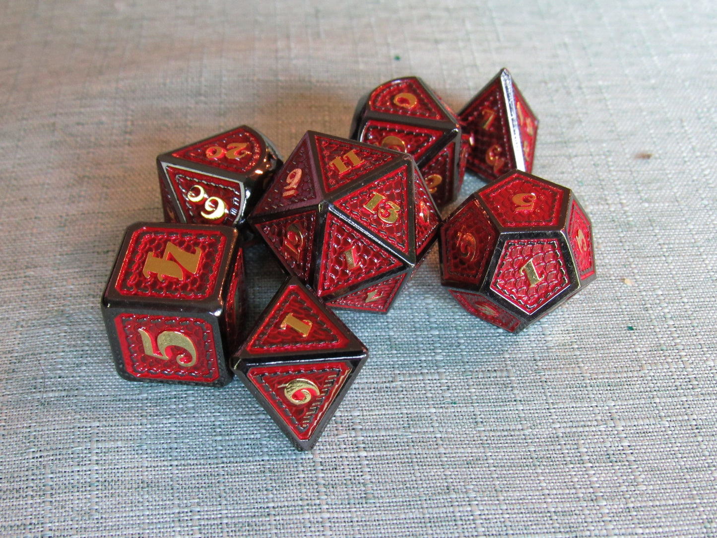 Classic Dragon Scale Metal Dice Set