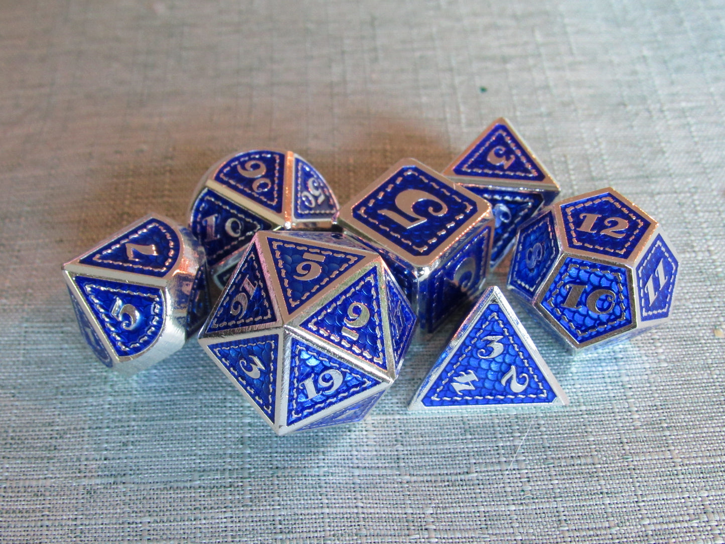 Classic Dragon Scale Metal Dice Set