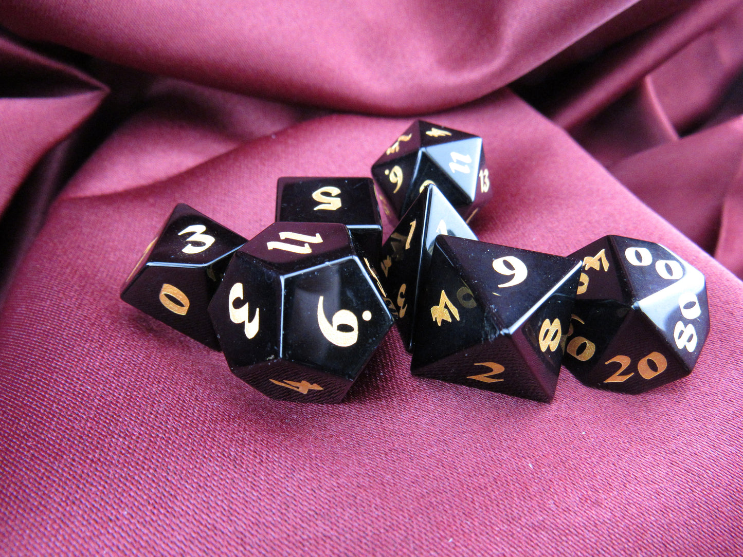 Obsidian Dice Set