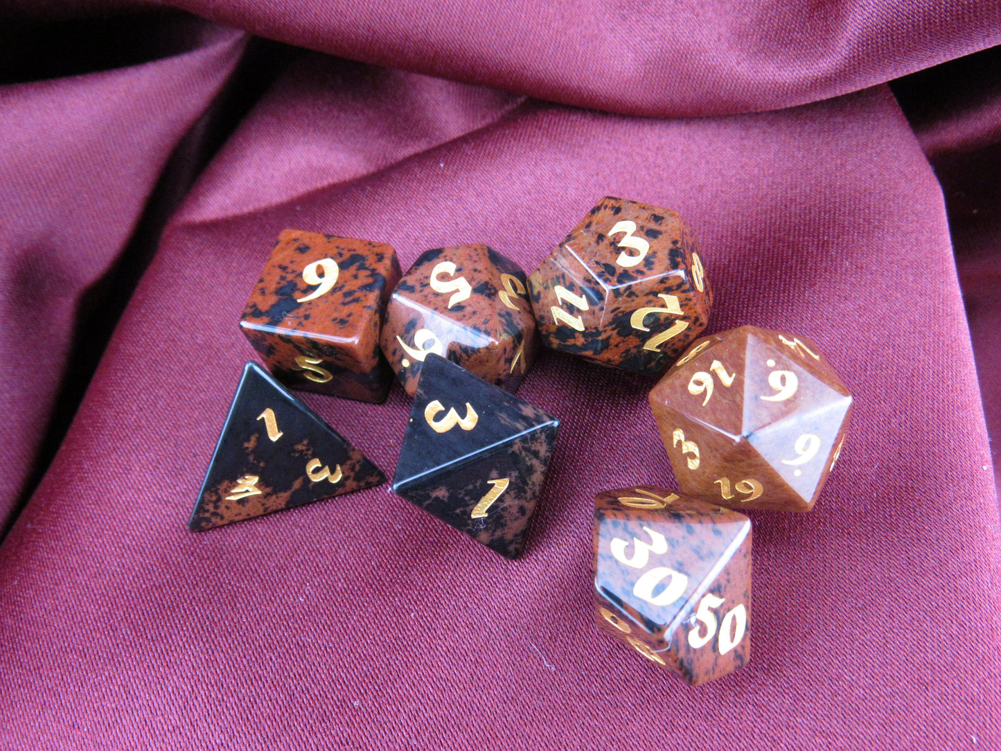 Mahogany Obsidian Dice Set